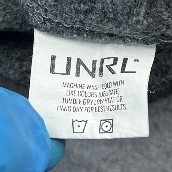 UNRL Elite 1/4 Zip Men's Medium Gray Pullover Performance Minnesota Hockey State - Picture 10 of 14